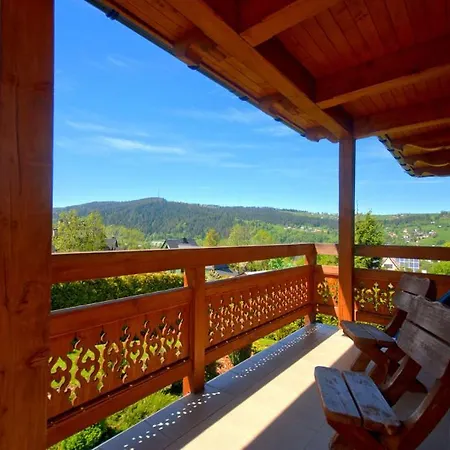 Forster House - Blisko Centrum Homestay *